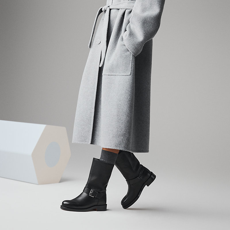 【上品エレガント☆シンプルさが◎】HERMES レオアンクルブーツ ショートブーツ 《レオ》 | Hermès - エルメス-公式サイト